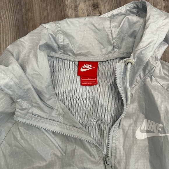 Nike Women's Gray and White Bomber Jacket - Picture 4 of 5